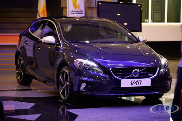 V   40